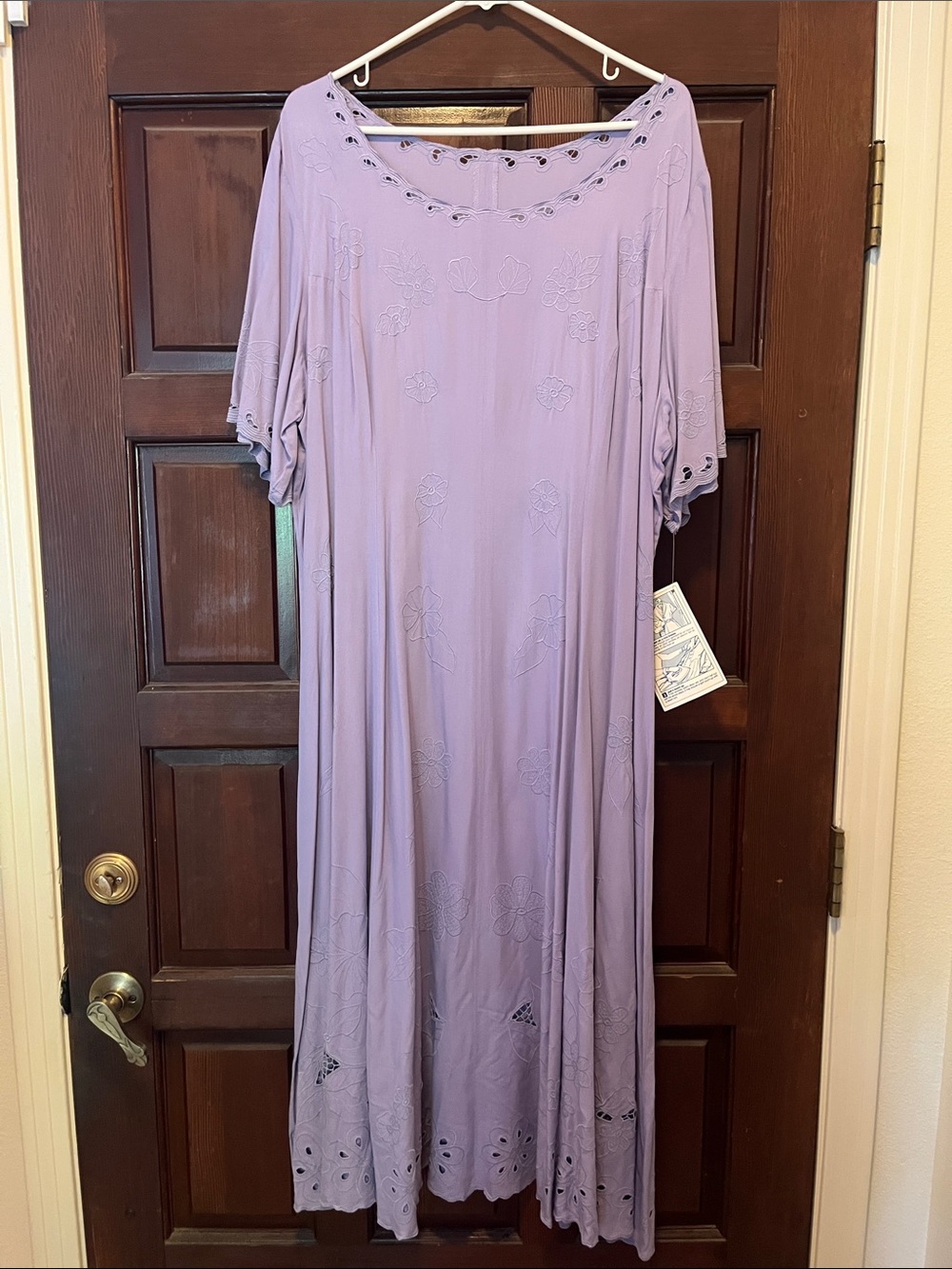 Roaman's Lilac Embroidered Rayon Dress Woman’s size 22/24 New With Tags